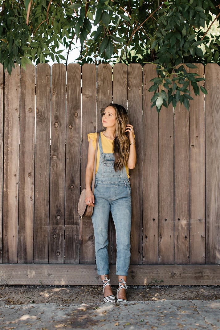 merricksort.com | overalls and yellow ruffle sleeve top