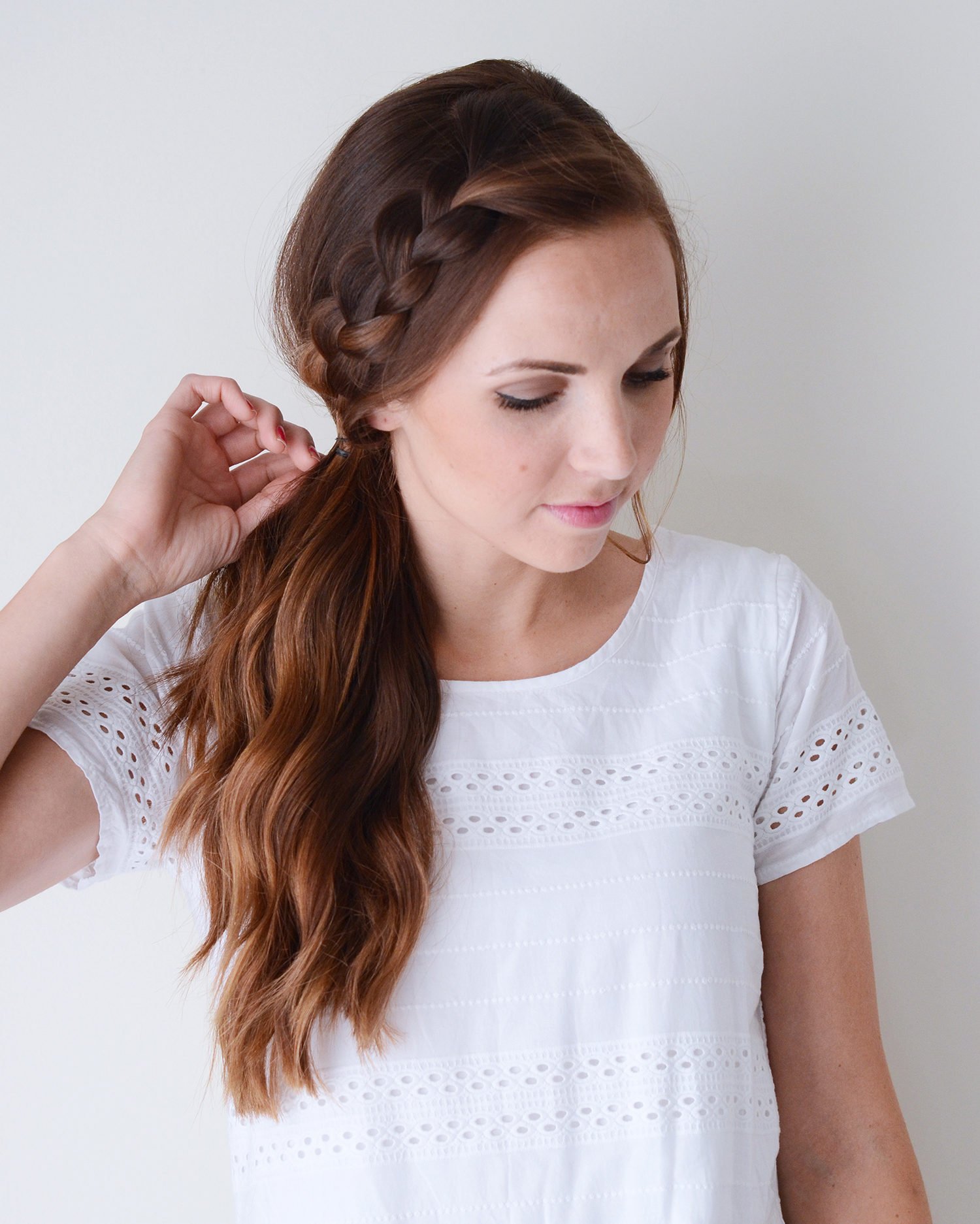 side braid ponytail