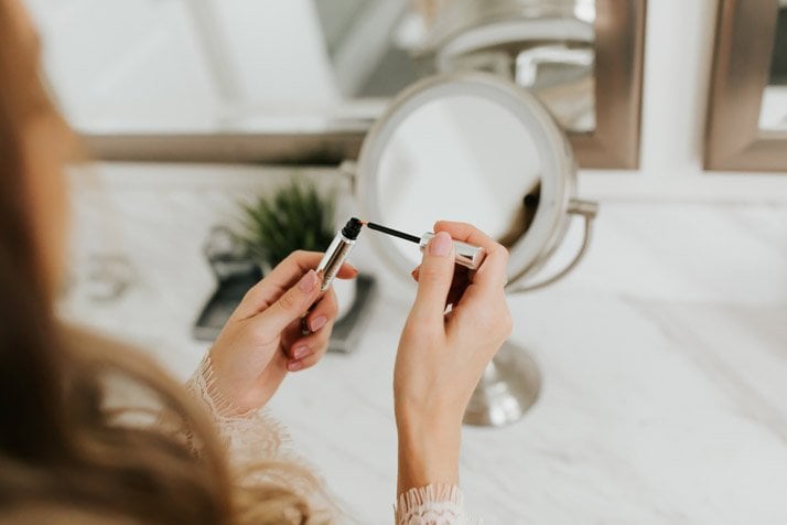 How to grow your eyelashes