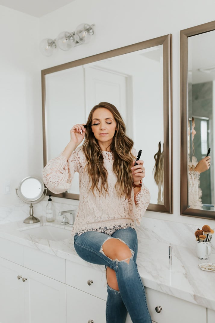 how to grow your lashes with this lash serum