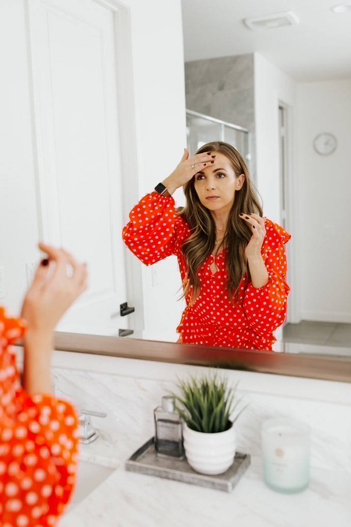 why jane iredale's bb cream is great for acne prone skin
