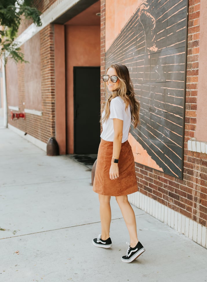 how to wear black old skool vans