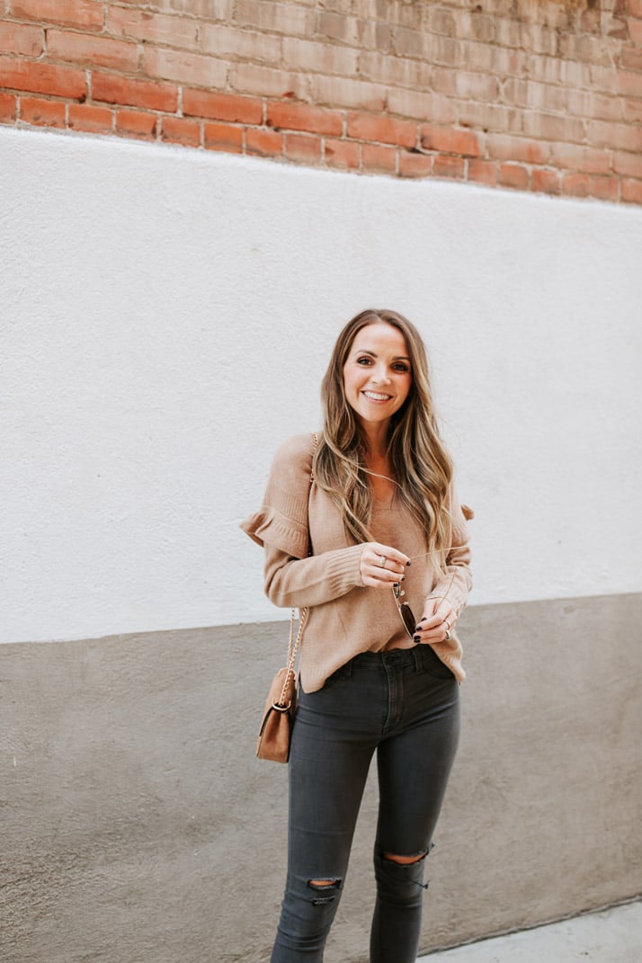 an easy casual outfit for fall