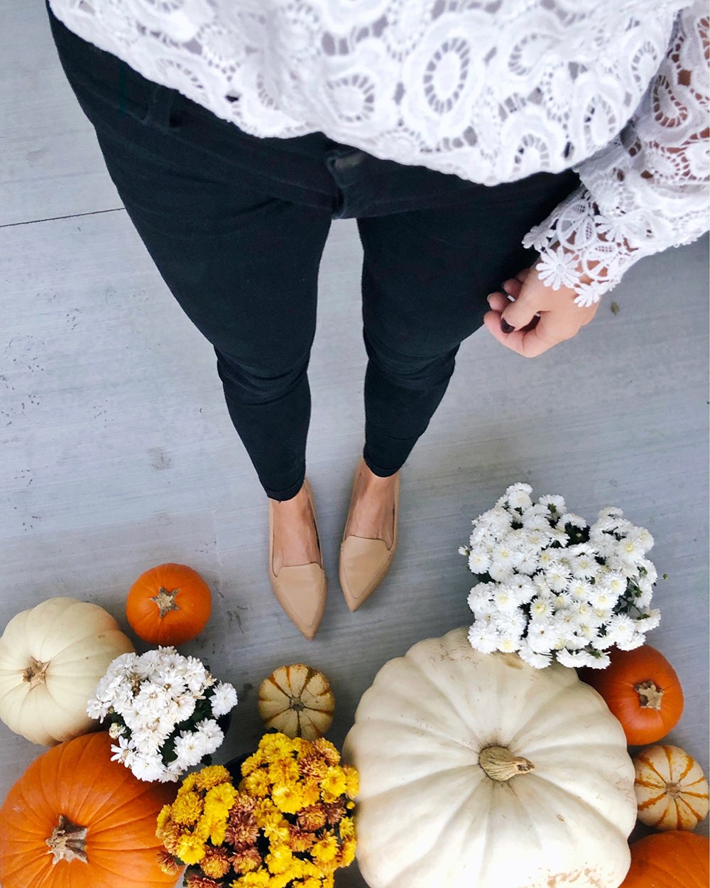 white lace top and jeans