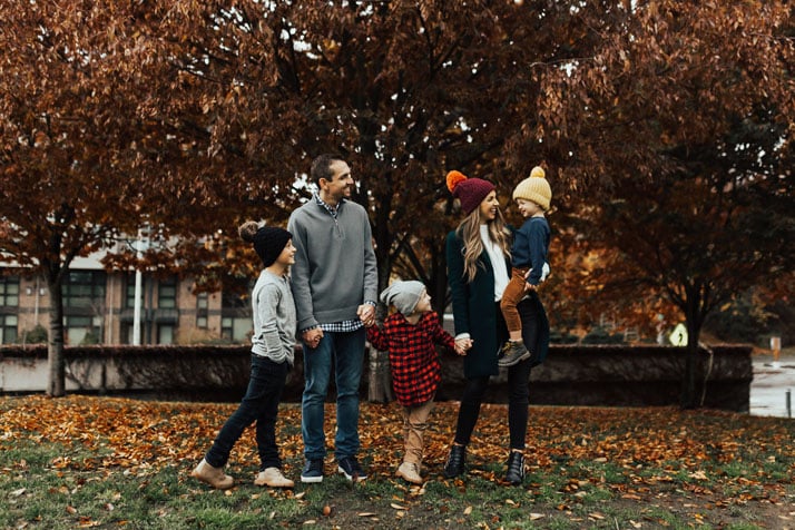 family photos in gas works park seattle washington