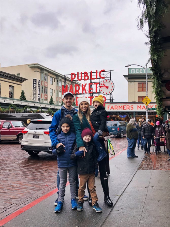 merricksart pike place market with the family