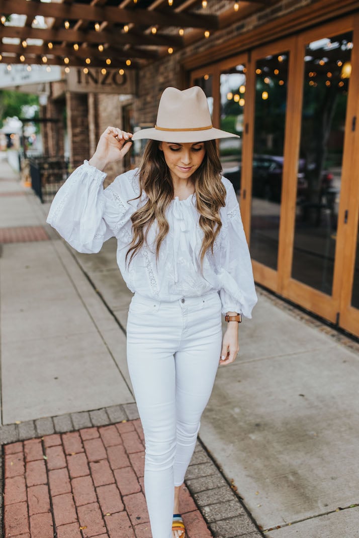 an easy monochromatic outfit for summer