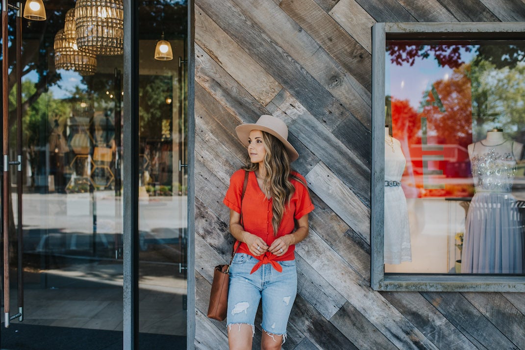 bermuda shorts outfit ideas