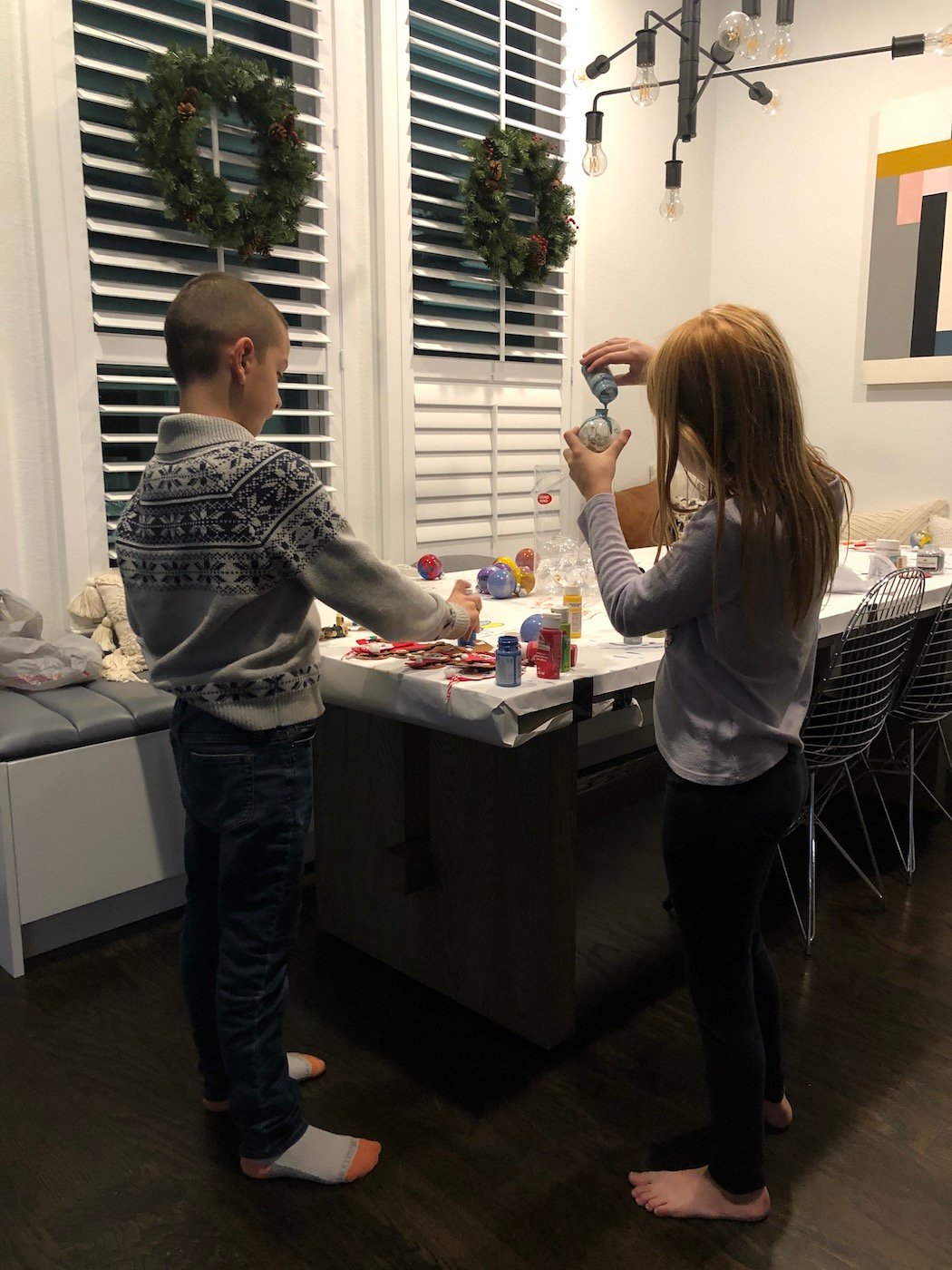 painting ornaments thanksgiving day activity