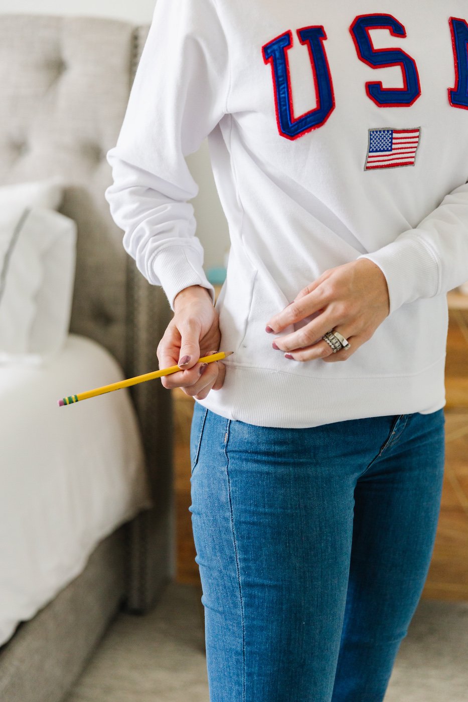 how to crop a sweatshirt 1
