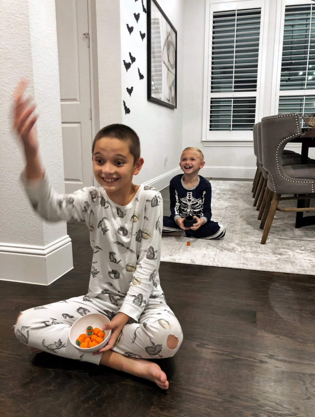 easy minute to win it halloween games