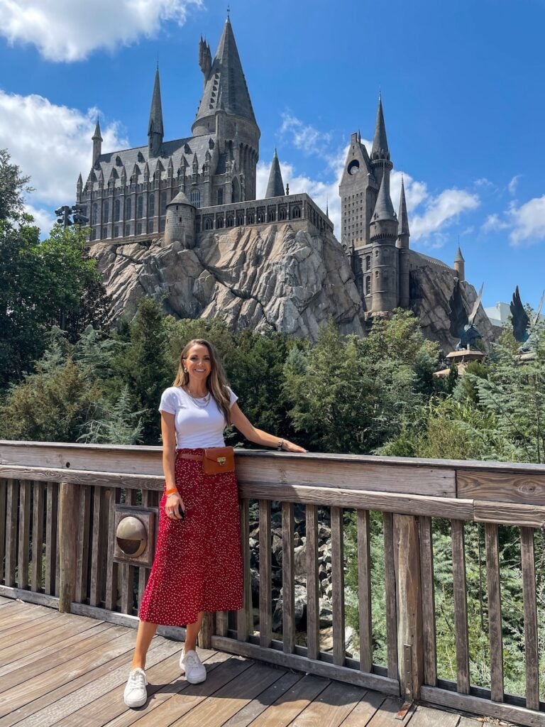 what to wear to a theme park summer