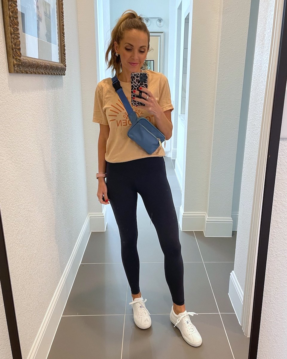 leggings with graphic tee