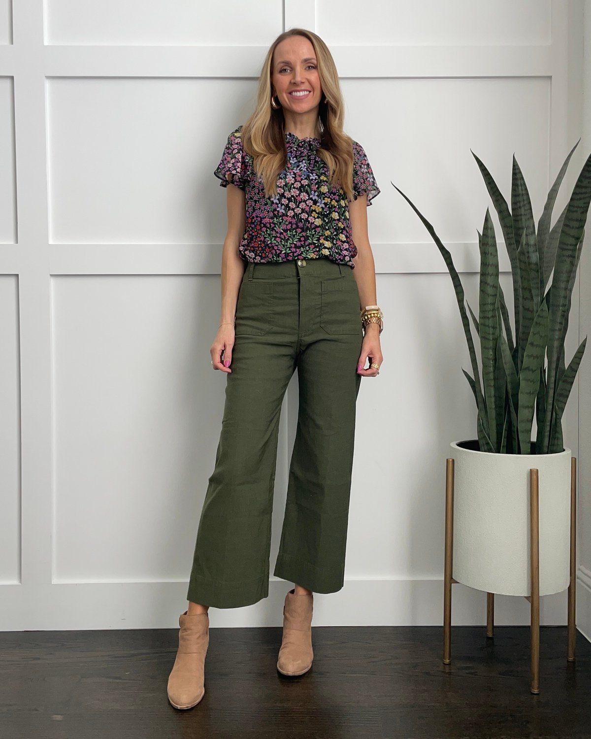 wide leg olive pants floral top
