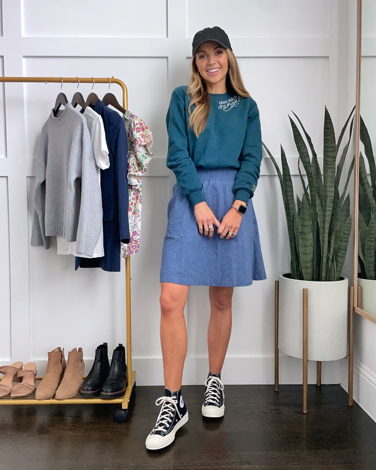 denim skirt with sweatshirt