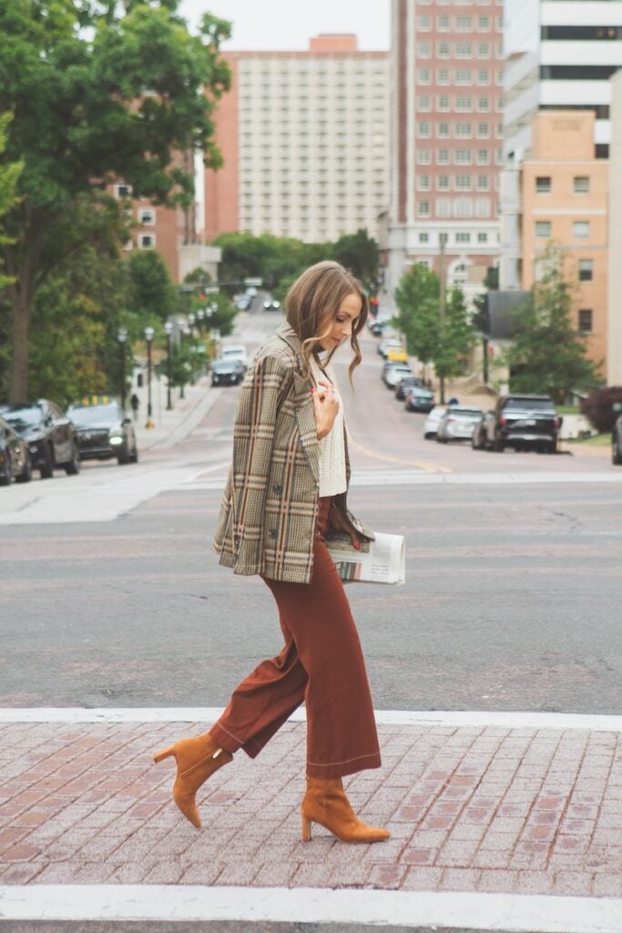 Merrick's Art Anthropologie Pants Contrast stitch burnt sienna rust colette pants