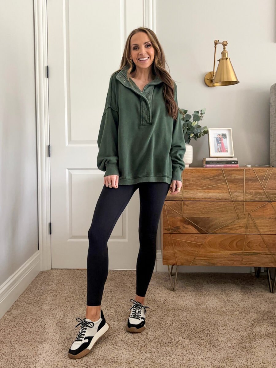 Thanksgiving Outfit Ideas, Aerie quarter snap sweatshirt, black leggings, sam edelman colorblock sneakers
