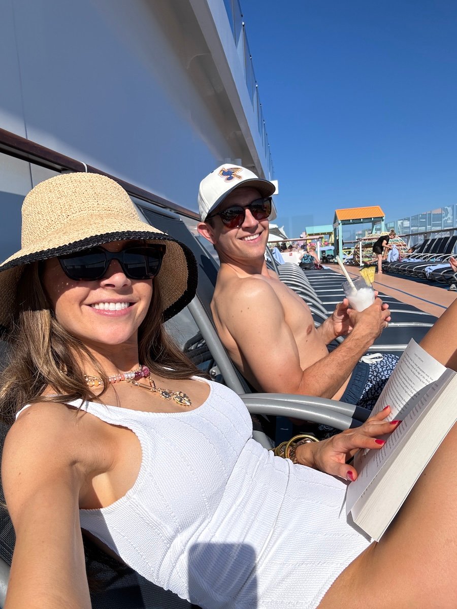 merricksart cruise lounging