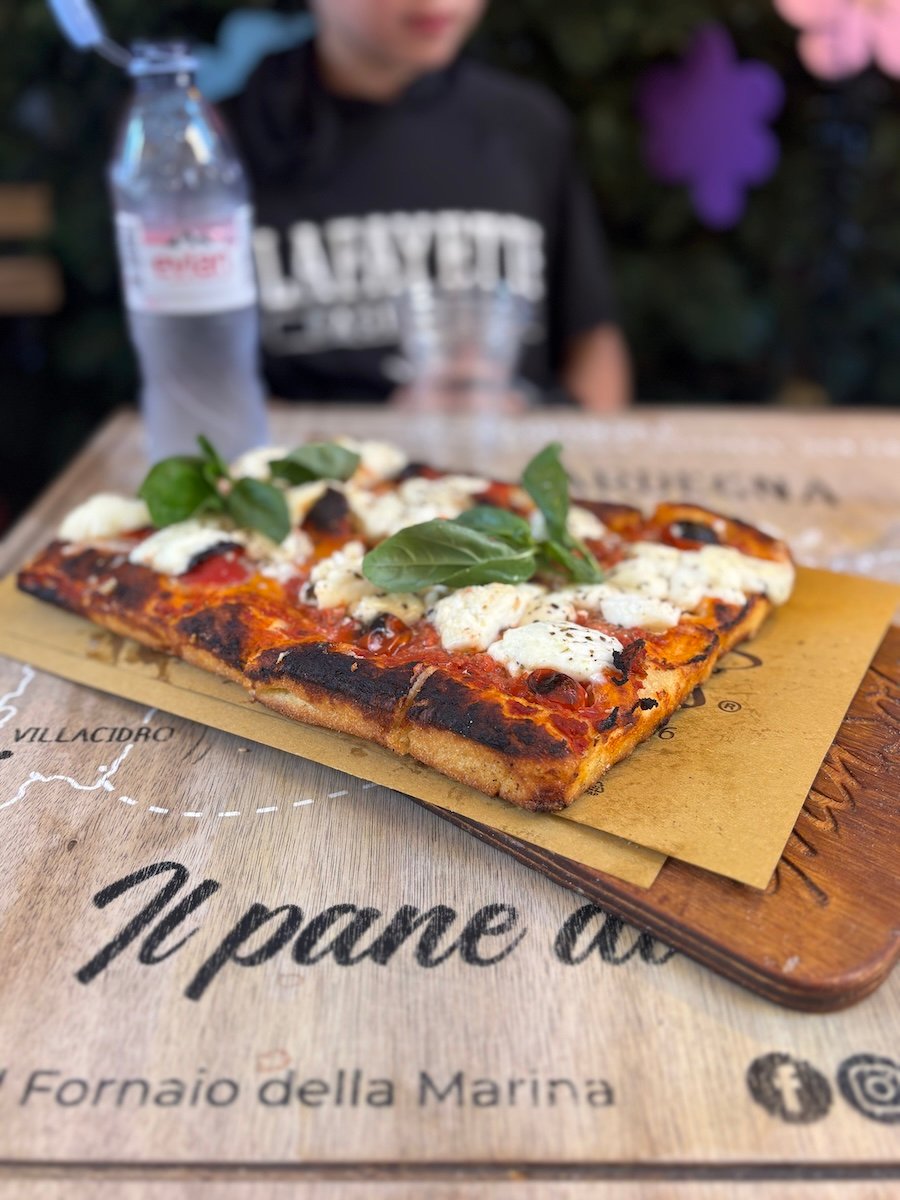 merricksart roman pizza